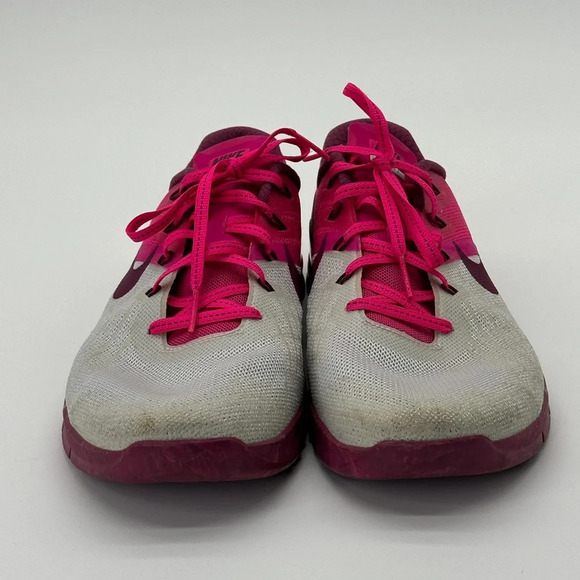 Nike Metcon 3 Cross Training Shoes Womens Size 11 EUR 43 Pure Platinum Tea Berry - Picture 2 of 9
